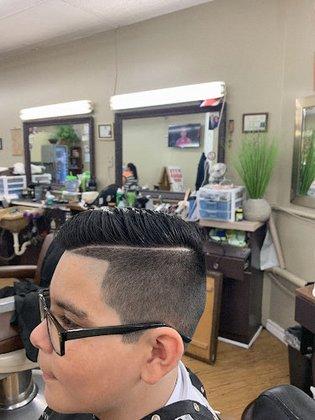 Pitts' Barbershop