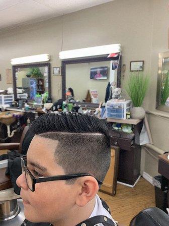 Pitts' Barbershop