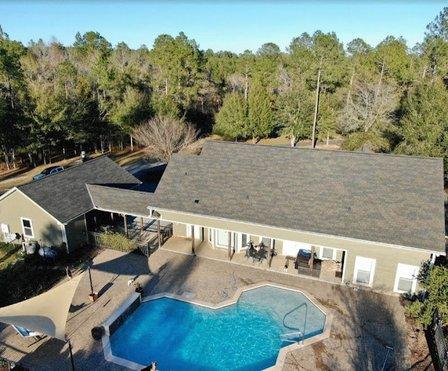 H & R Roofing