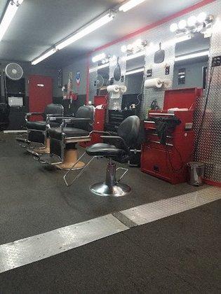 KUTT MU'UR BARBERSHOP