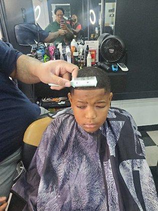 Frank tha Barber