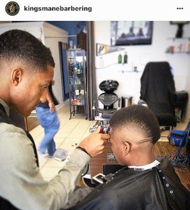 King's Mane Barbering