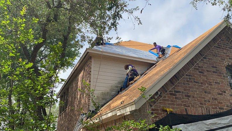 Mammoth Roofing and Solar Of San Antonio