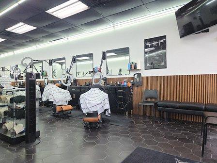 Gevalis barbershop