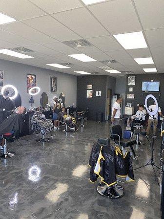 Mac's Barbershop (UTSA)