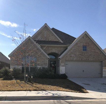 Radiant Roofing & Restoration