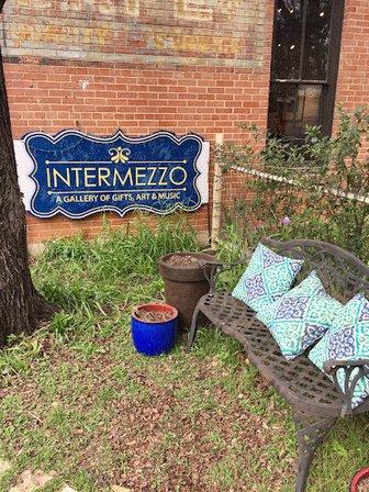 Intermezzo Gallery