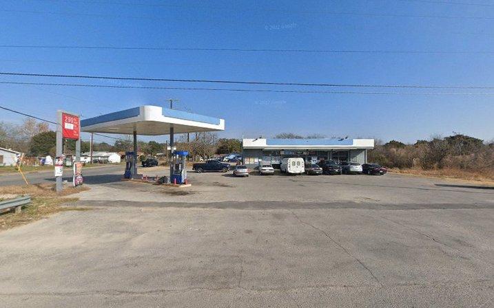 Road Runner Food Mart