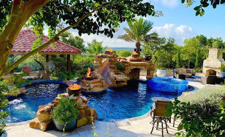 Water Rock Custom Pools & Outdoor Living