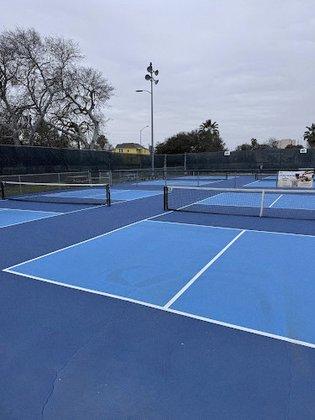 Premier Courts