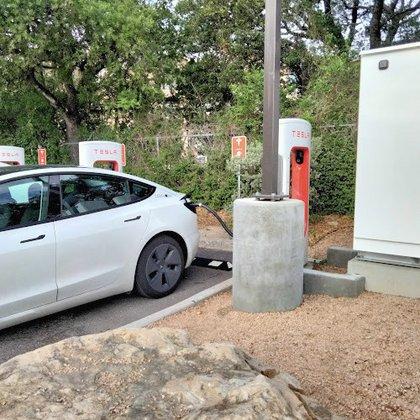 Tesla Supercharger