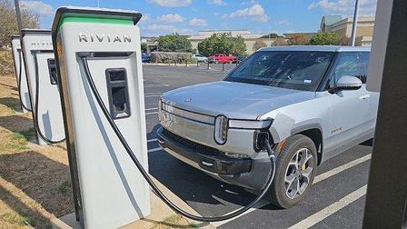 Rivian Adventure Network
