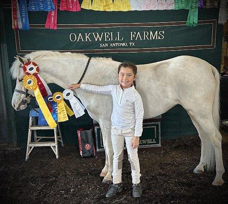 Oakwell Farms