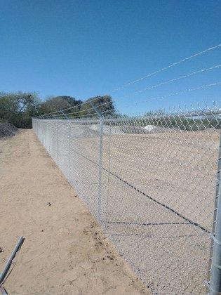 De La Garza Fence & Supply Co