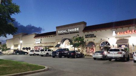 Vineyard Shopping Center