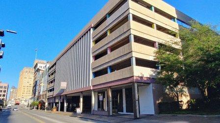 Travis Park Plaza