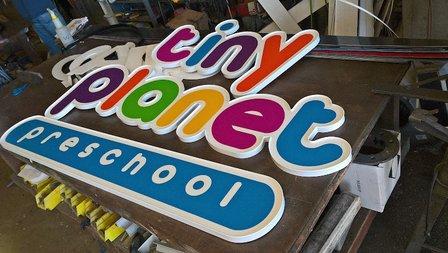 INKING-Banners and Signs