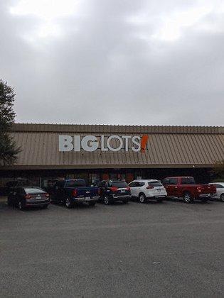 Valencia Hills Shopping Center