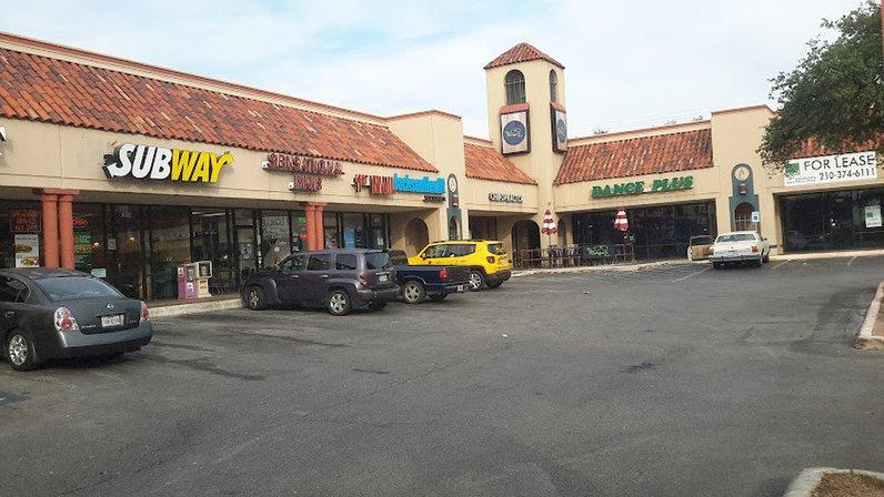 Adobe Creek Shopping Center