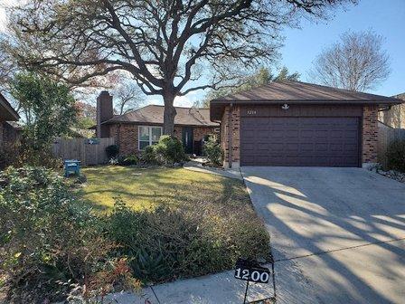 Schertz Family Pit Pad (SHORT TERM RENTALS)