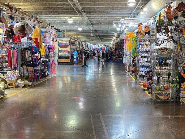 Market Plaza Center