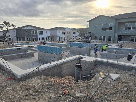Avery Pools LLC