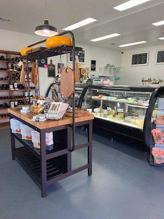 Otto's Cheese Shop