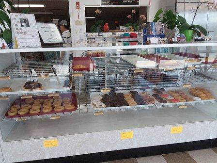 Royal Donuts