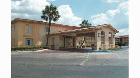 Baymont by Wyndham San Antonio South Park