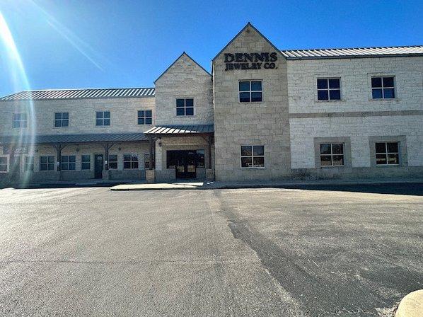 Auravia Holistic Therapy and Wellness