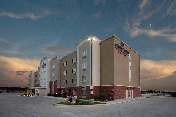 Candlewood Suites San Antonio NW Near Seaworld by IHG