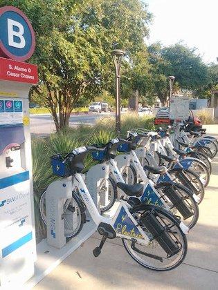 San Antonio BCycle: Yanaguana Garden