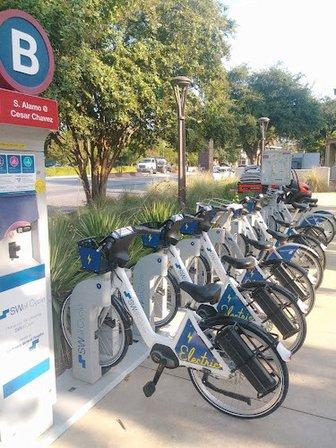 San Antonio BCycle: Yanaguana Garden