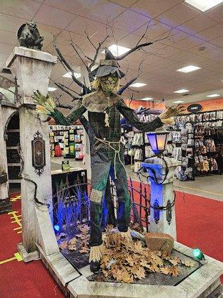 Spirit Halloween
