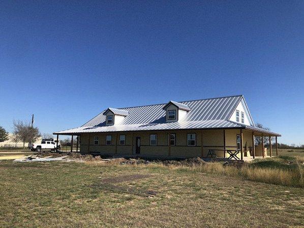 Varni Roofing