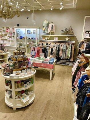 francesca's