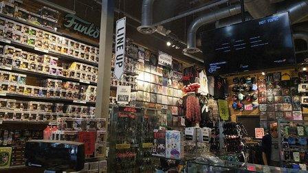 Hot Topic