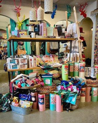 Adelante Boutique