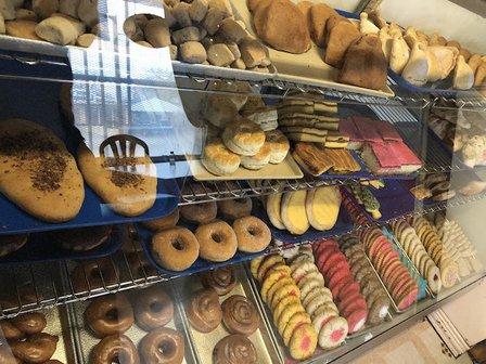 La Familia Bakery