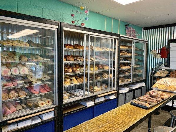 Chica's Bakery y mas