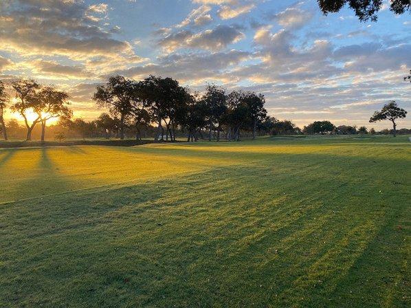 Riverside Golf Course