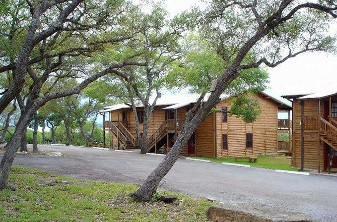 Log Cabins At Jacobs Creek