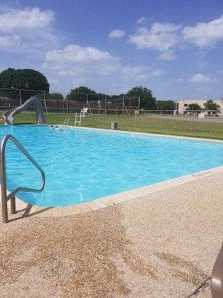 Royal Ridge Recreational Club