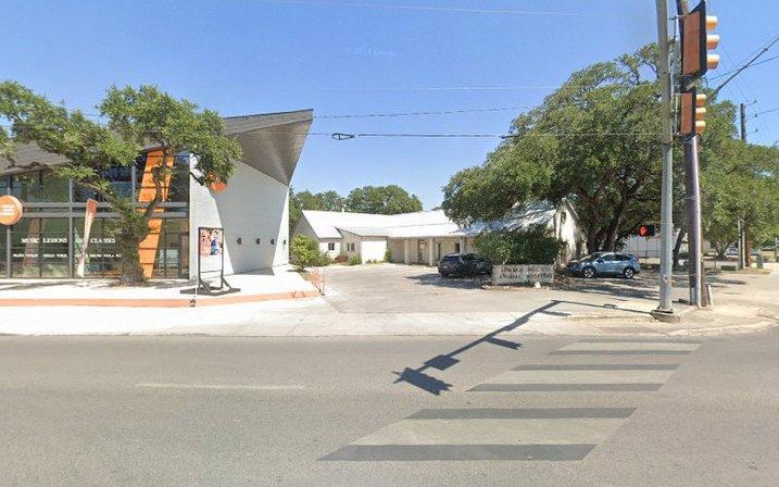 Lincoln Heights Animal Hospital: Kemble Betsy C DVM