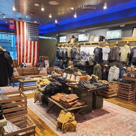 BUNKER 27 - SHOPS AT RIVERCENTER