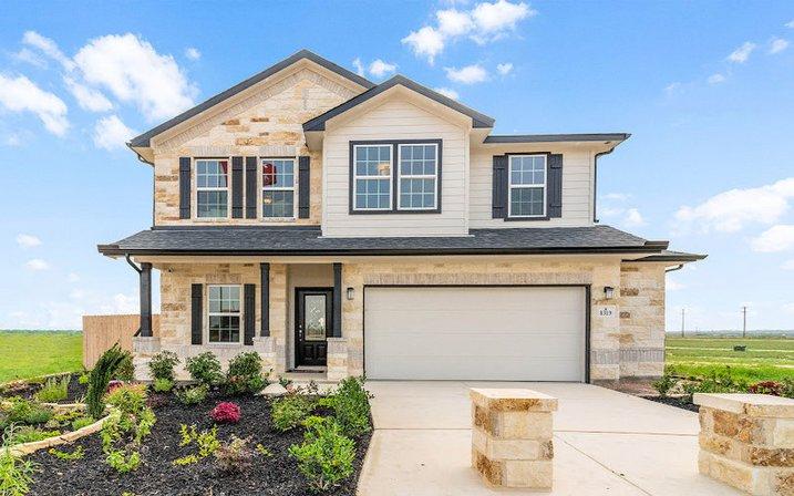 Red Hawk Landing by CastleRock Communities