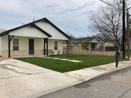 A/G LAWN MAINTENANCE