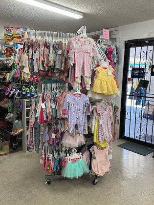 AdoraBles Resale/Rentals