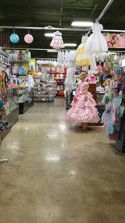 PINK & BLUE CHILDREN’S BOUTIQUE