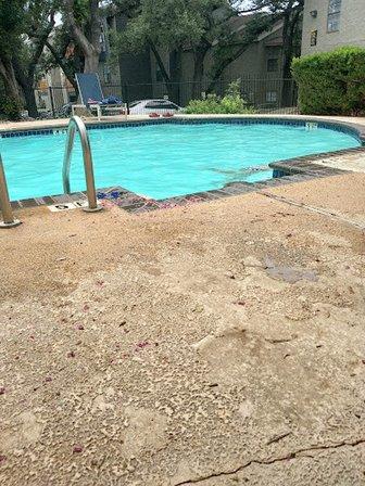 Peppermill Apartments